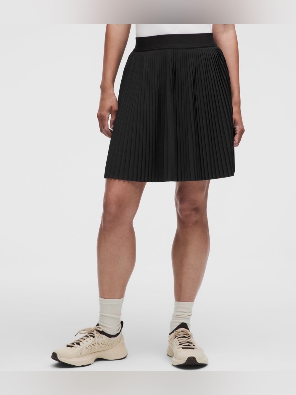 Lululemon Pleated High Rise Knee Length Tennis Skirt Sz Large Black NWT